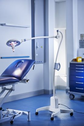 [MPBPALE10MO] Light Minor Surgical Astralite Plus 10 Series Mobile Lamp