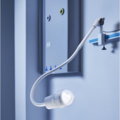 [MPBPCLED30SHW] Light Examination (Brandon) Coolview 30 Led Horizontal Wall Mounted