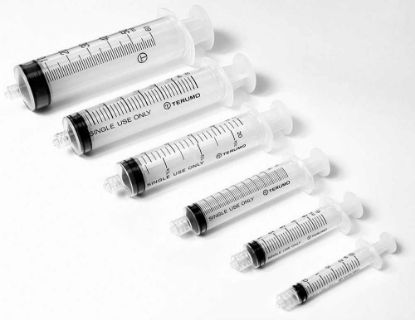 [MPTUSS-10LE1] SYRINGE TERUMO 10ML LUER LOCK X 100 (CENTRE NOZZLE)